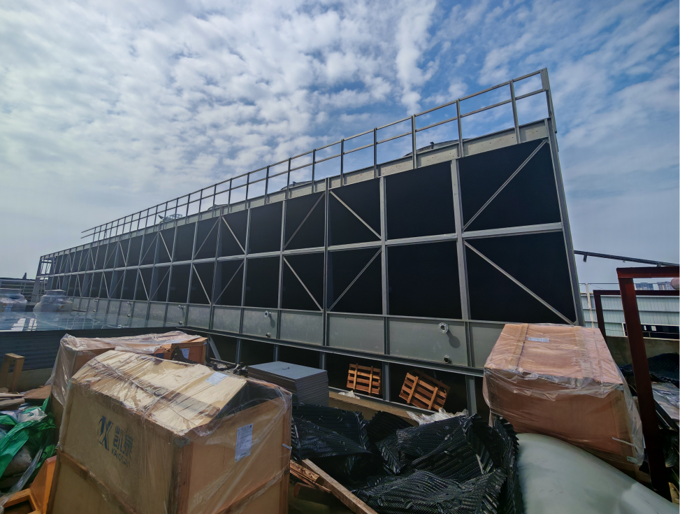 <strong>冷卻塔淋水填料全生命周期管理與效能提升深度解析：從選型邏輯、結垢機理</strong>