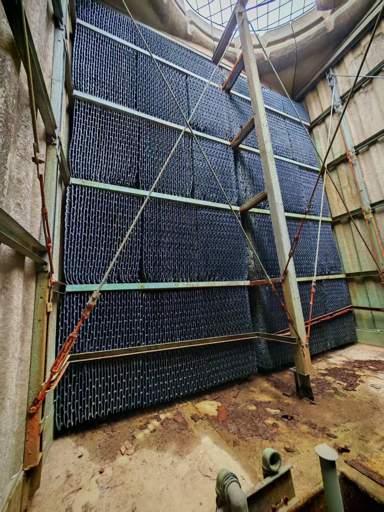 <strong>深入解析冷卻塔填料</strong>