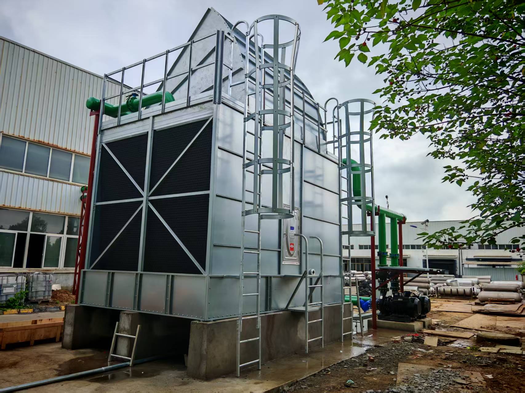 螺桿機冷卻塔維修更換全周期管理——螺桿機冷卻塔維修更換的精密溫控與抗振優化實踐指南，螺桿機冷卻塔維修更換的行業痛點解析與智能運維策略