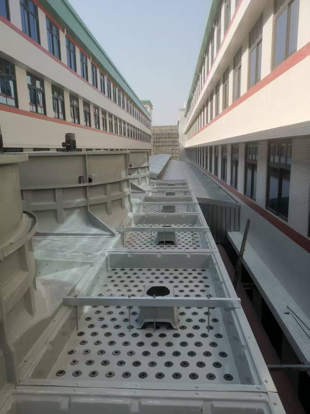 <strong>冷卻塔填料破碎了怎么辦找誰維修：從應急止損到徹底根治的全流程解決方</strong>