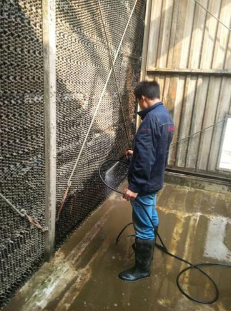 污水冷卻塔維修更換全生命周期管理指南：高腐蝕環境下的材料革命、安全紅線與節能改造深度解析