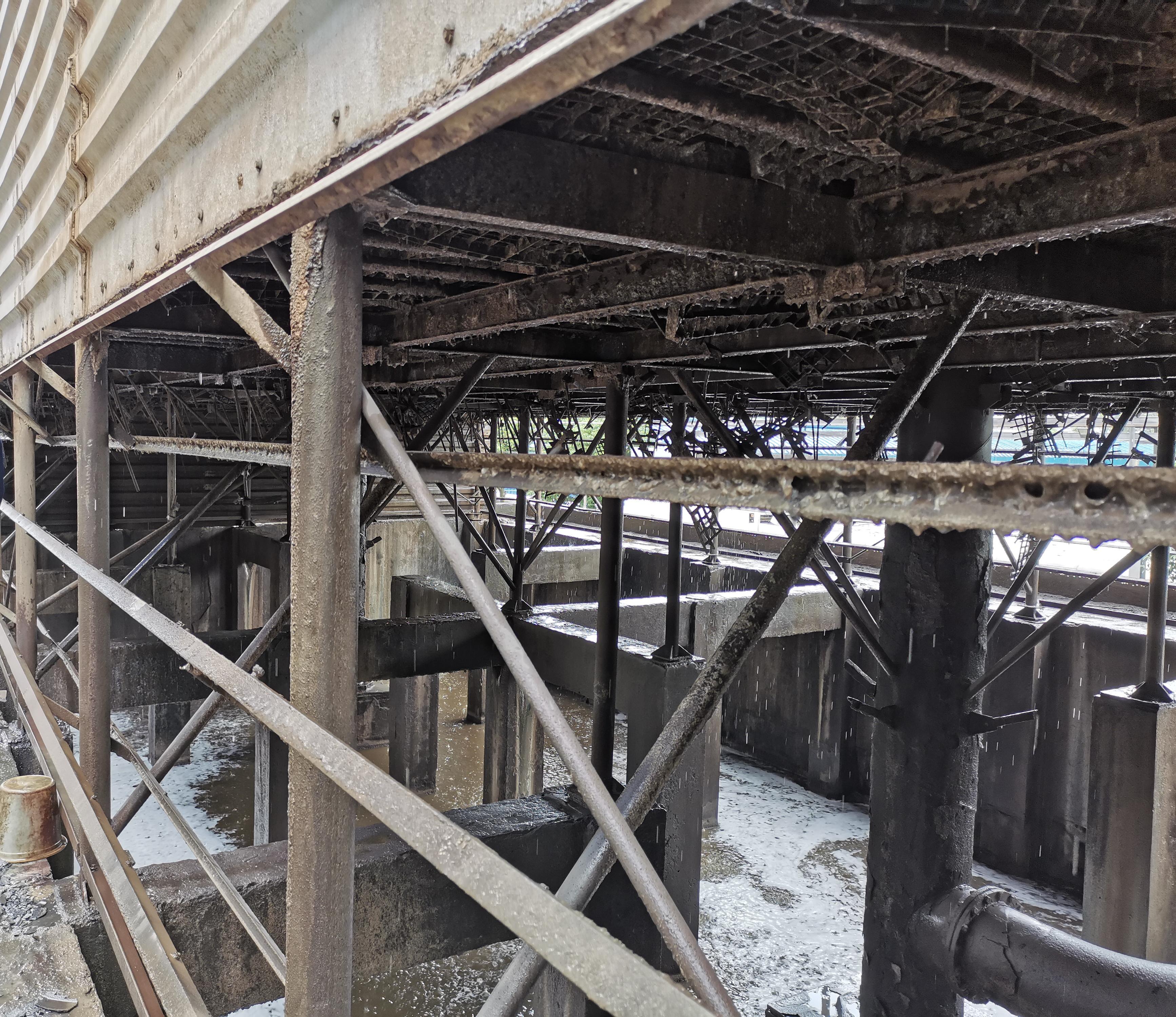 <strong>工業冷卻系統的能效核心：冷卻塔黑色填料的科學本質、冷卻塔黑色填料的工</strong>