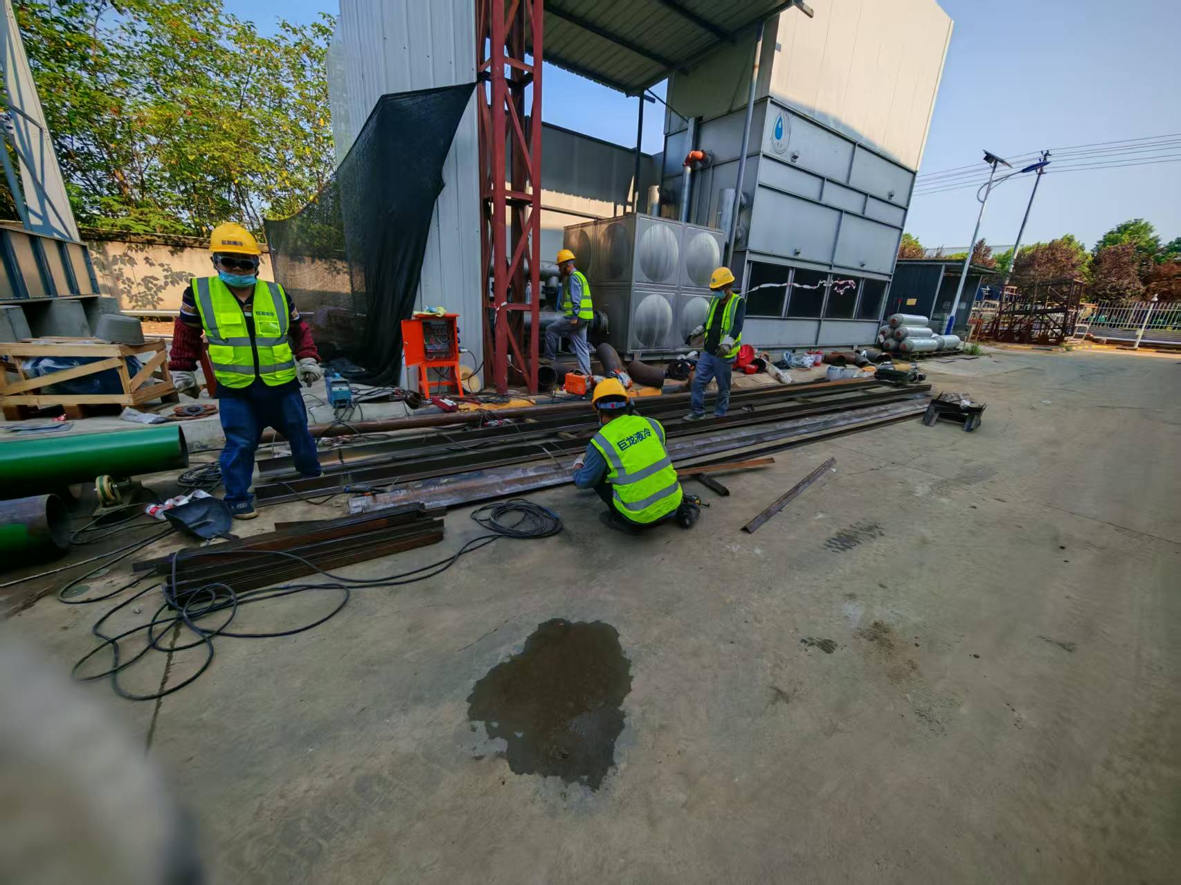 <strong>全面解析冷卻塔填料阻力對(duì)系統(tǒng)能耗與性能的影響機(jī)制與科學(xué)管控策略，深入</strong>